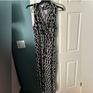 Black and White Geometric Women's Dress